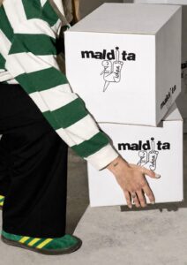 Maldita — De la bodega a casa